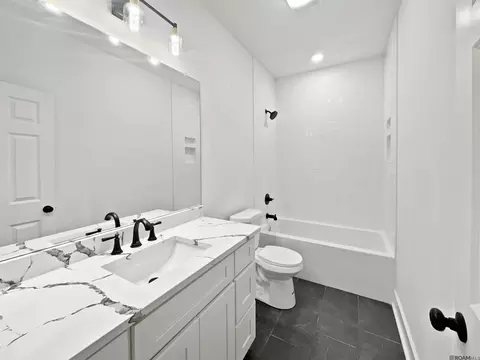 Bath - 69176 4th Ave, Covington, LA 70433 photo 3 of 3