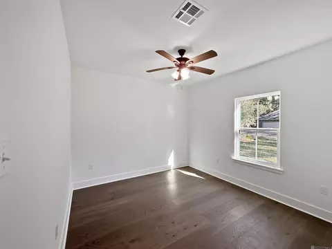 Bedroom - 69176 4th Ave, Covington, LA 70433 photo 5 of 6