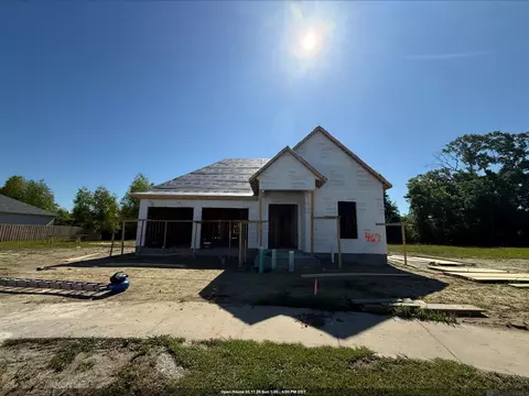 14131 Shore Beck Dr, Baton Rouge, LA 70810