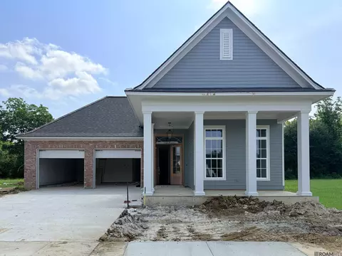 8619 Greenbrier Cove Rd, Baton Rouge, LA 70817