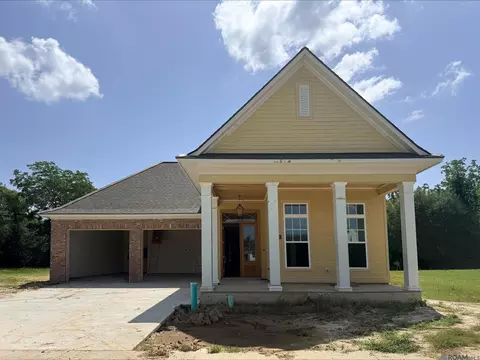 8619 Greenbrier Cove Rd, Baton Rouge, LA 70817
