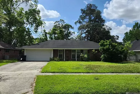 8244 Harry Dr, Baton Rouge, LA 70806