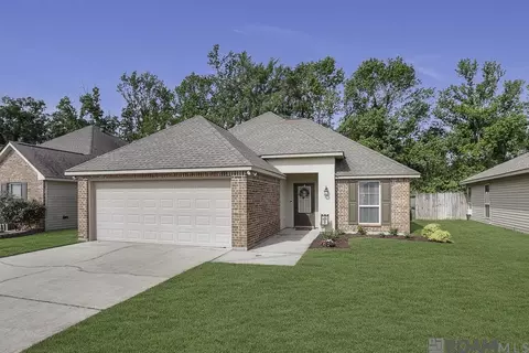15467 Oakstone Dr, Prairieville, LA 70769