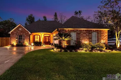 43464 N Great Oak Ct, Prairieville, LA 70769
