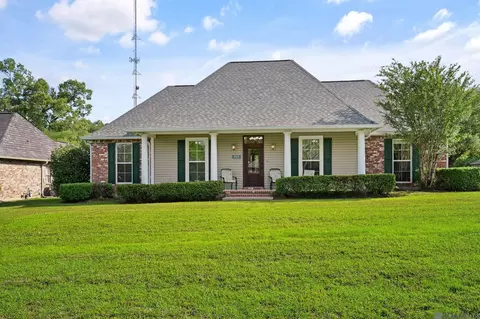 8858 Myrtle Hill Dr, Saint Francisville, LA 70775