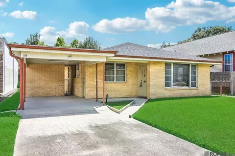 1320 Friedrichs St, Gretna, LA 70053