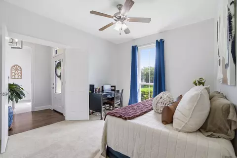 Bedroom - 28025 Foxfire Ave, Walker, LA 70785 photo 4 of 4