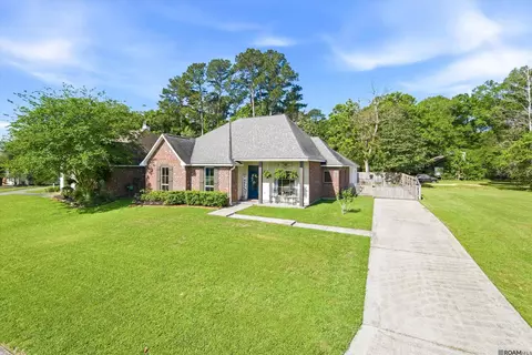 Exterior - 28025 Foxfire Ave, Walker, LA 70785 photo 1 of 6