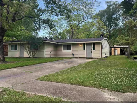 9254 Corlett Dr, Baton Rouge, LA 70811