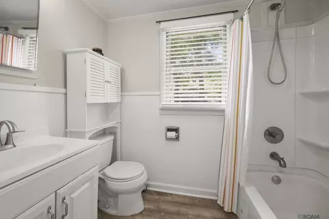 Bath - 14317 Mcdougal St, Walker, LA 70785 photo 1 of 3