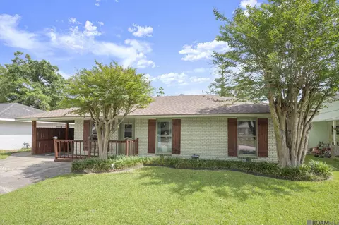 109 Pinoak St, Denham Springs, LA 70726