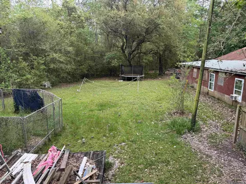 Exterior - 320 5th St, Slidell, LA 70460 photo 2 of 4