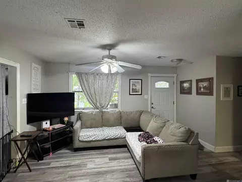 Living - 320 5th St, Slidell, LA 70460 photo 2 of 2