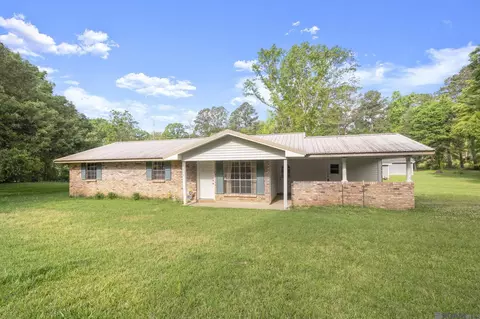 10590 Pine St, Clinton, LA 70722