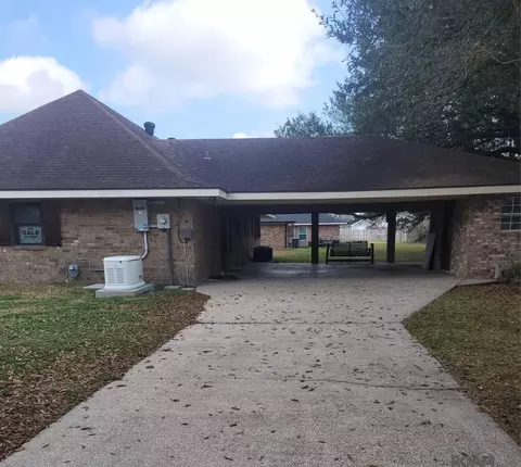 313 Winder Rd E, Thibodaux, LA 70301