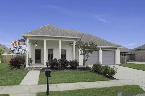 17915 Delaney Dr, Central, LA 70739