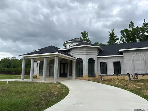10201 Amelia Flower Ln, Baton Rouge, LA 70810