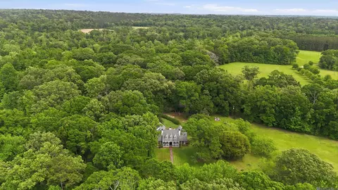 9836 Sligo Rd, Saint Francisville, LA 70775