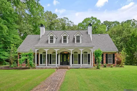 9836 Sligo Rd, Saint Francisville, LA 70775