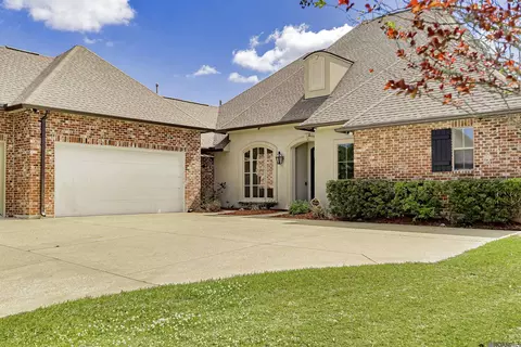 13720 Quail Grove Ave, Baton Rouge, LA 70809