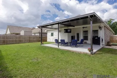 13138 Ducks Landing St, Gonzales, LA 70737