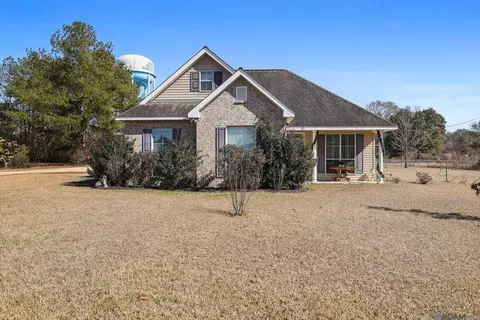 42238 Pumpkin Center Rd, Hammond, LA 70401