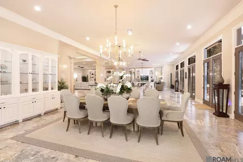 Dining - 21647 Waterfront East Dr, Maurepas, LA 70449 photo 1 of 4