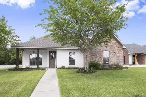 16807 River Birch Ave, Greenwell Springs, LA 70739