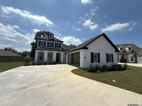 37261 Rosewind St, Prairieville, LA 70769
