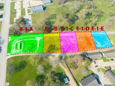 9768 W Feliciana Pkwy, Saint Francisville, LA 70775