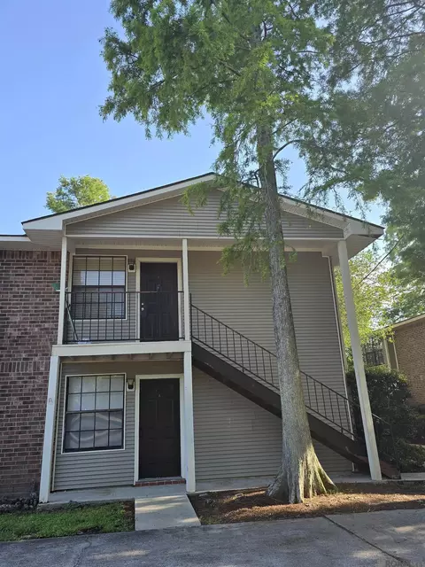 915 W Macci St # 22C, Gonzales, LA 70737