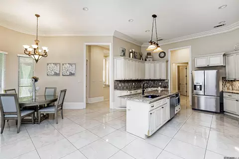 Kitchen - 9680 Comite Dr, Baker, LA 70714 photo 3 of 4