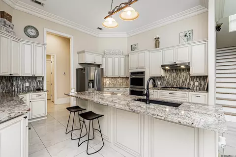 Kitchen - 9680 Comite Dr, Baker, LA 70714 photo 1 of 4