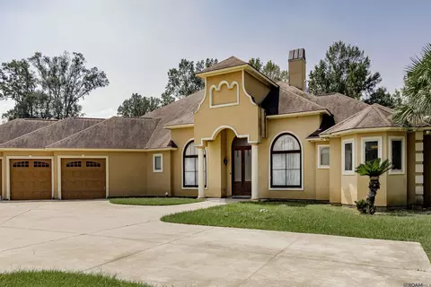 Exterior - 9680 Comite Dr, Baker, LA 70714 photo 4 of 5