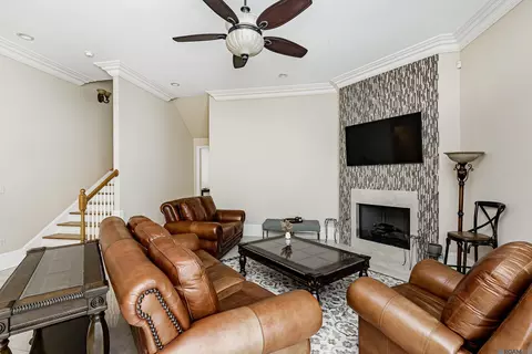 Living - 9680 Comite Dr, Baker, LA 70714 photo 4 of 4