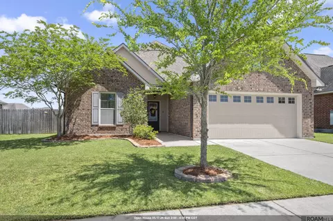 18334 Crows Nest Dr, Prairieville, LA 70769