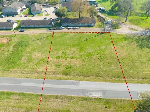 9746 W Feliciana Pkwy, Saint Francisville, LA 70775