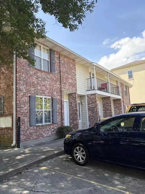 315 W Parker # 2, Baton Rouge, LA 70808