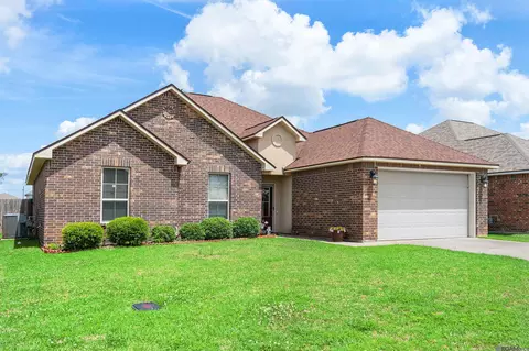 107 Pastoral View Dr, Rayne, LA 70578