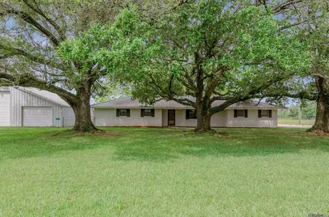 16161 Blackwater Rd, Zachary, LA 70791