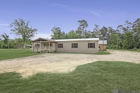 30288 Pine Alley Rd, Springfield, LA 70462 photo 2