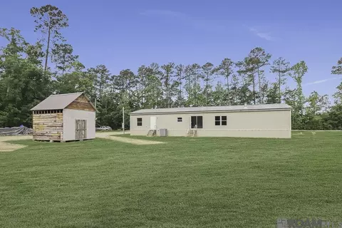 30288 Pine Alley Rd, Springfield, LA 70462 photo 8