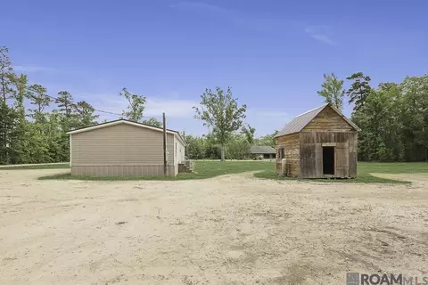 30288 Pine Alley Rd, Springfield, LA 70462 photo 5