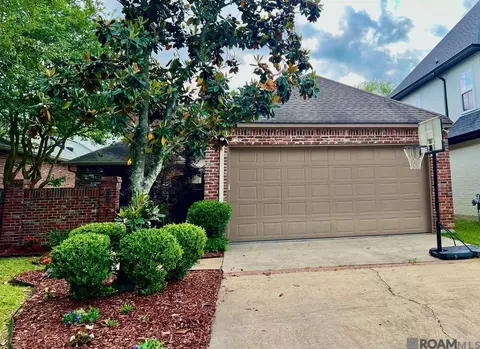 6289 Tezcuco Ct # 206, Gonzales, LA 70737