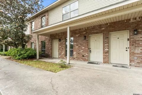 818 Meadow Bend Dr # G, Baton Rouge, LA 70820