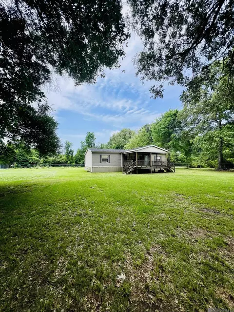 1273 Hermitage Dr, Jackson, LA 70748