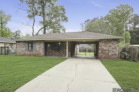 30678 Anderson Dr, Denham Springs, LA 70726