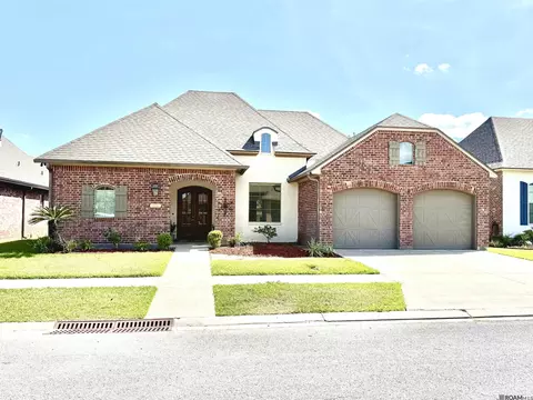 111 Spring Vw, Youngsville, LA 70592