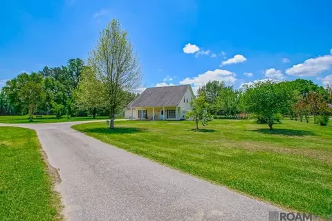 Exterior - 36313 Ruby Moore Rd, Denham Springs, LA 70706 photo 2 of 6
