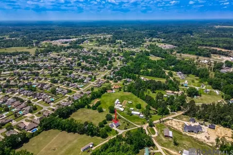 View/Area - 36313 Ruby Moore Rd, Denham Springs, LA 70706 photo 7 of 7